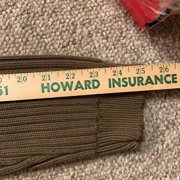 Men’s Eddie Bauer Brown Cotton Knit Sweater size L tall - Picture 8 of 8